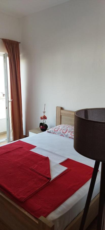 Apartmani Ilic Bečići Exteriör bild