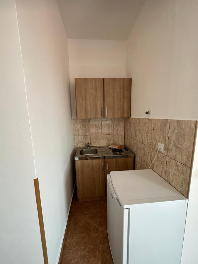 Apartmani Ilic Bečići Exteriör bild